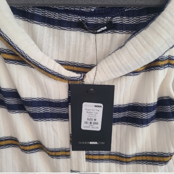 Fashion Nova Medium NWT stripe button down off the shoulder crop top - Picture 3 of 4